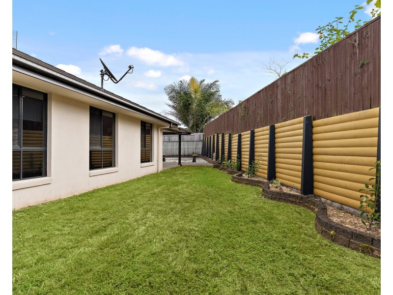 9 Dream Court, Nambour QLD 4560