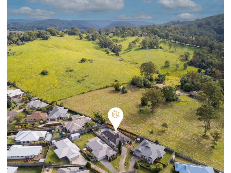 9 Dream Court, Nambour QLD 4560