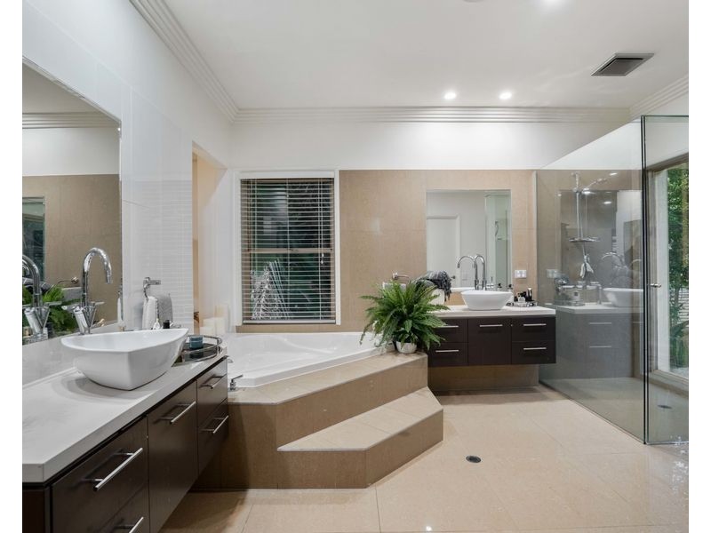62 Preston Road, Diddillibah QLD 4559