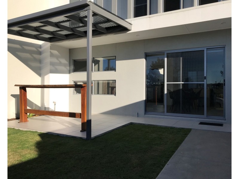 9 Flintwood Crescent, Palmview QLD 4553