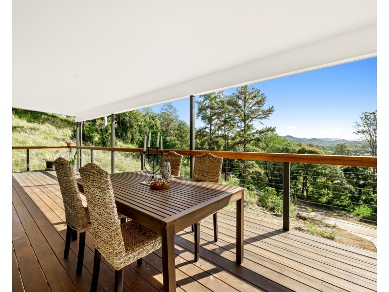 237 Panorama Drive, Rosemount QLD 4560