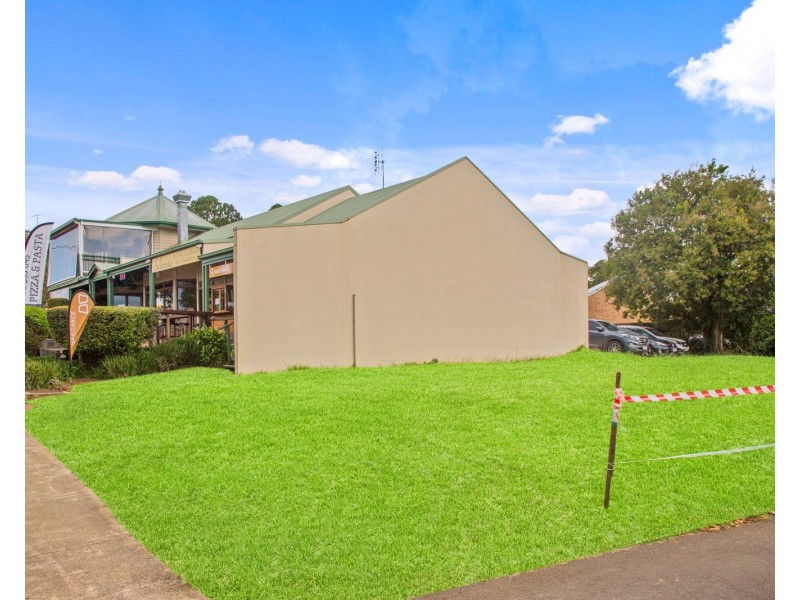3 Post Office Road, Mapleton QLD 4560