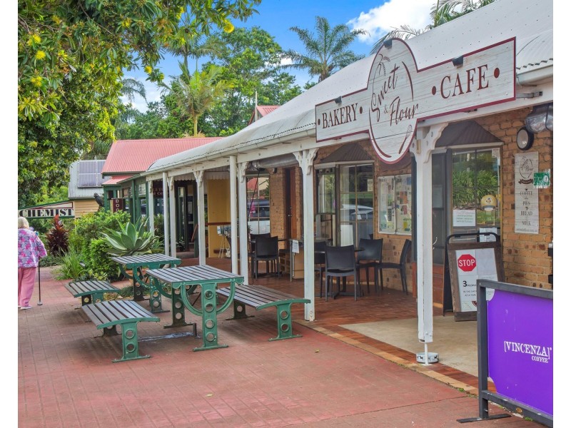 3 Post Office Road, Mapleton QLD 4560
