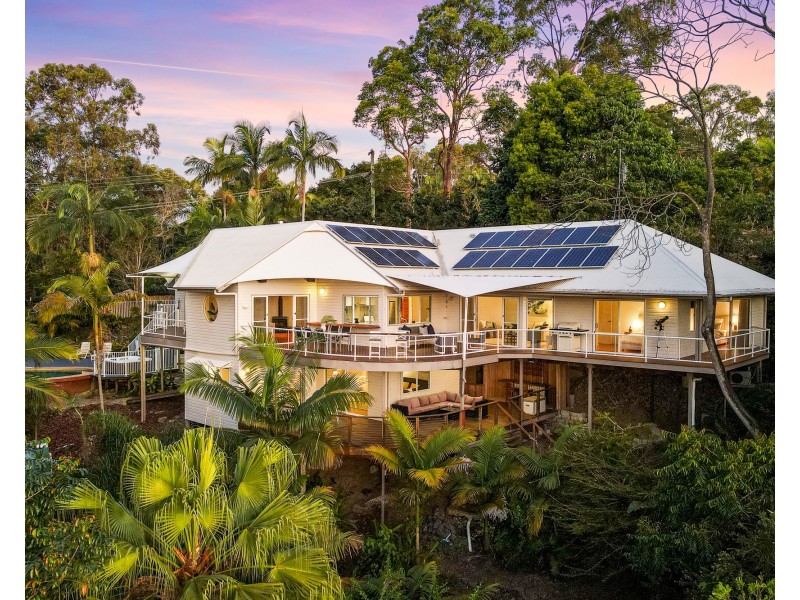 123 Mons School Road, Mons QLD 4556