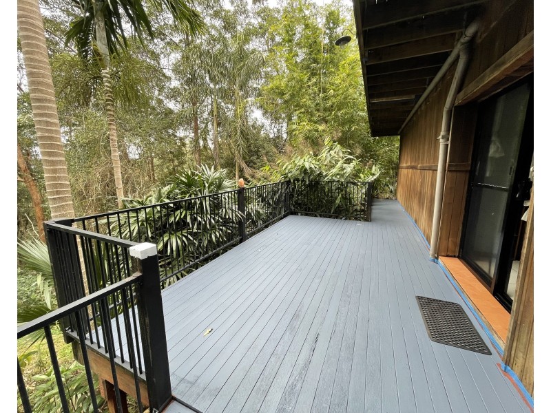 27 Leigha Place, Kureelpa QLD 4560