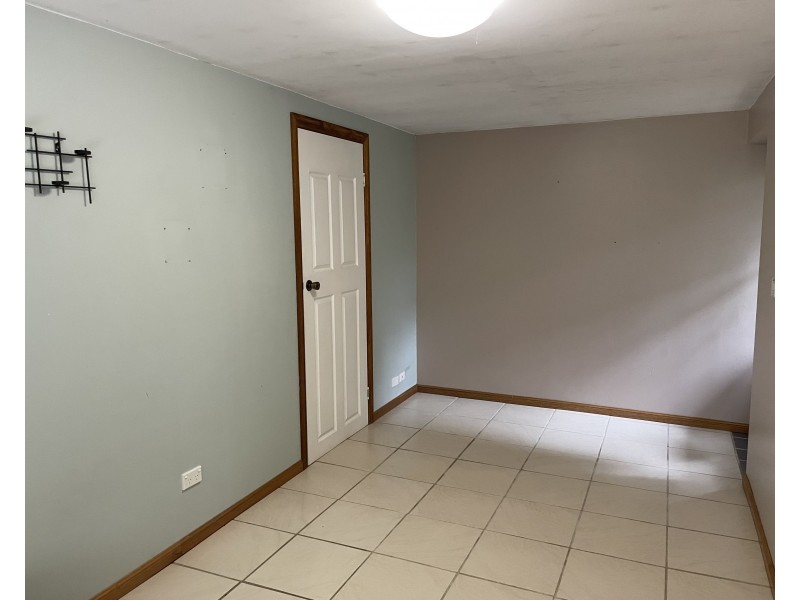 27 Leigha Place, Kureelpa QLD 4560