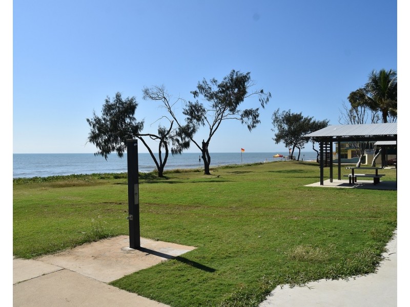 2 Storm Petrel Court, Moore Park Beach QLD 4670