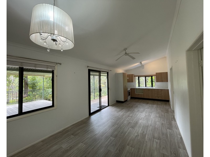 2a Sara Place, Ilkley QLD 4554