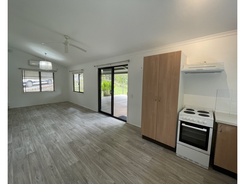 2a Sara Place, Ilkley QLD 4554