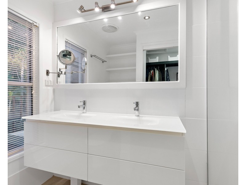 20 Lauren Drive, Buderim QLD 4556