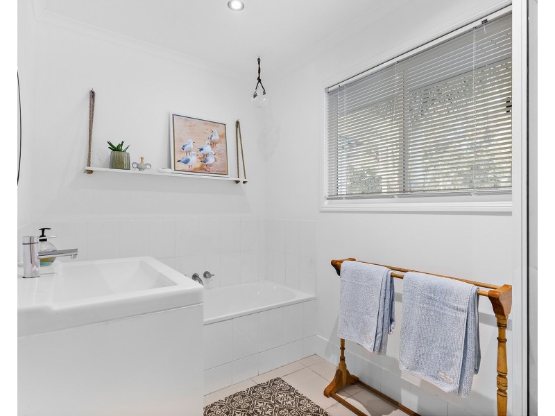 20 Lauren Drive, Buderim QLD 4556