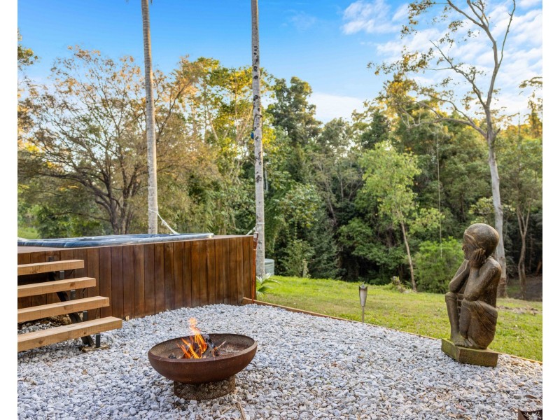 39 Carruthers Road, West Woombye QLD 4559