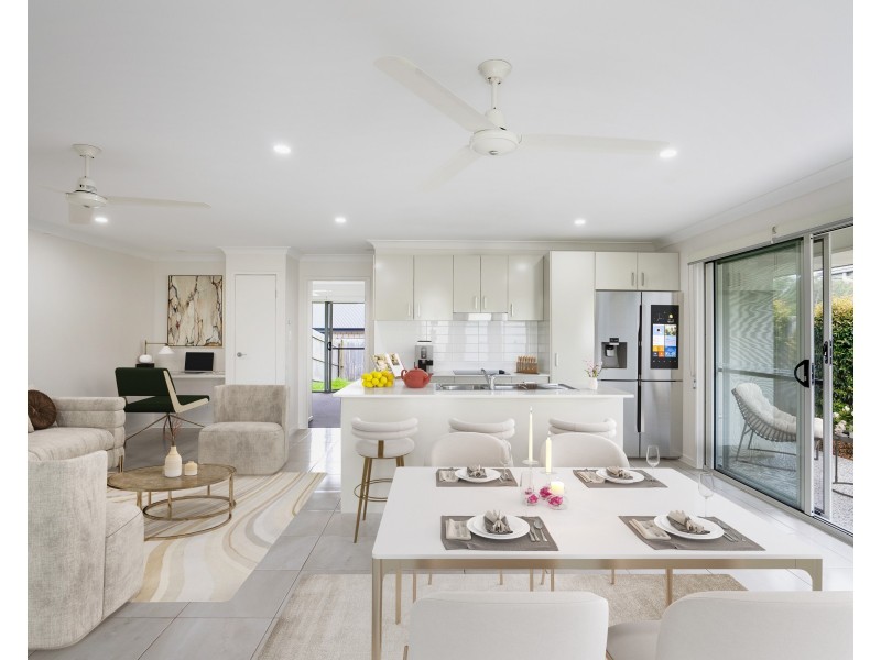 2/15 Pinnacles Drive, Glass House Mountains QLD 4518