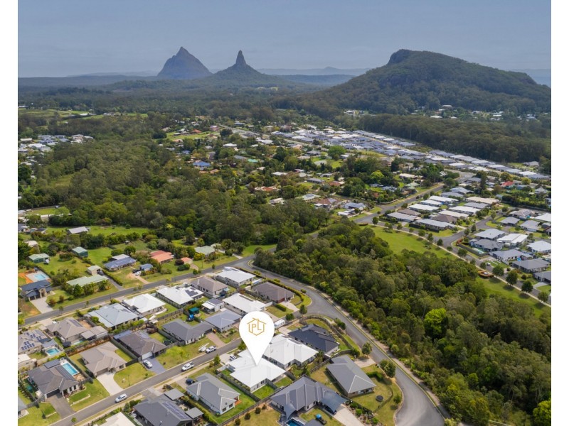 2/15 Pinnacles Drive, Glass House Mountains QLD 4518
