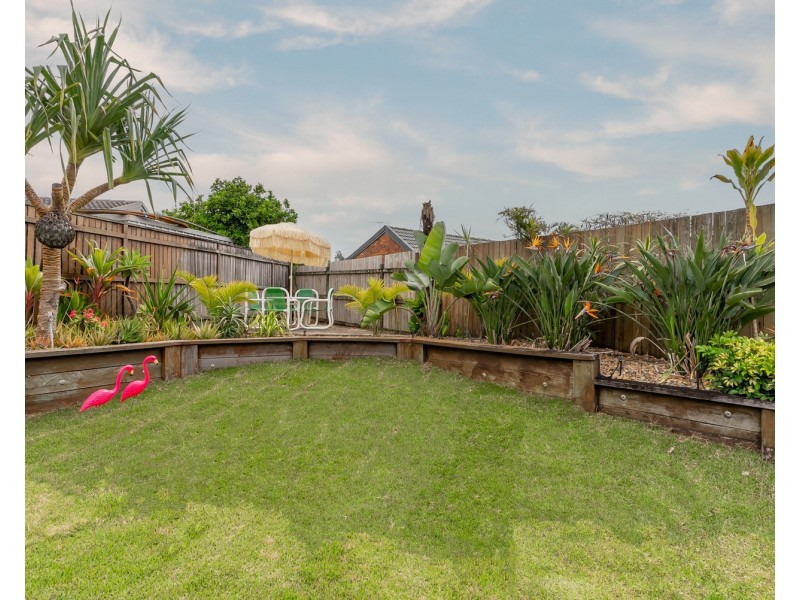 8 Boroko Place, Bli Bli QLD 4560