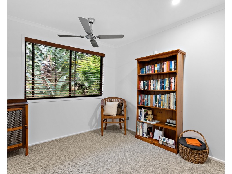 157 Panorama Drive, Rosemount QLD 4560