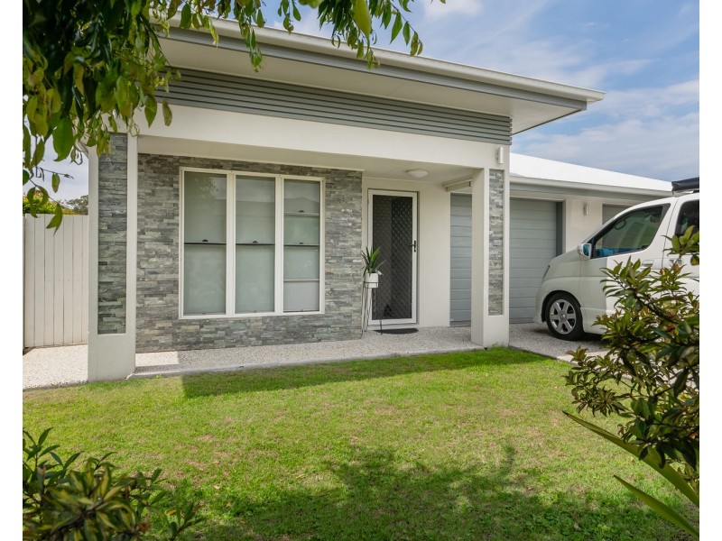 1/15 Pinnacles Drive, Glass House Mountains QLD 4518