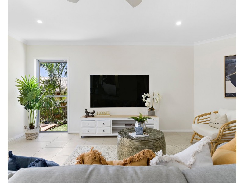 6 Tribulation Circuit, Buderim QLD 4556