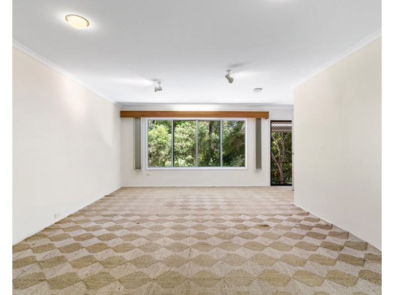 110 Menary Road, West Woombye QLD 4559