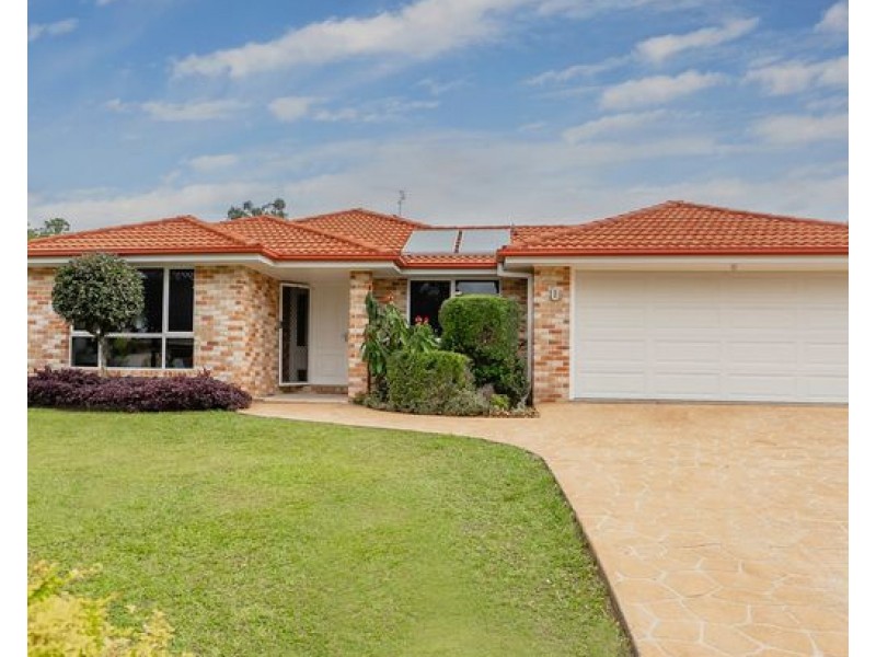 17 Maddock Avenue, Mooloolah Valley QLD 4553
