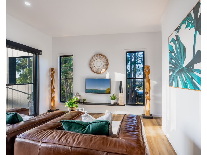 23 Kingsview Drive, Flaxton QLD 4560