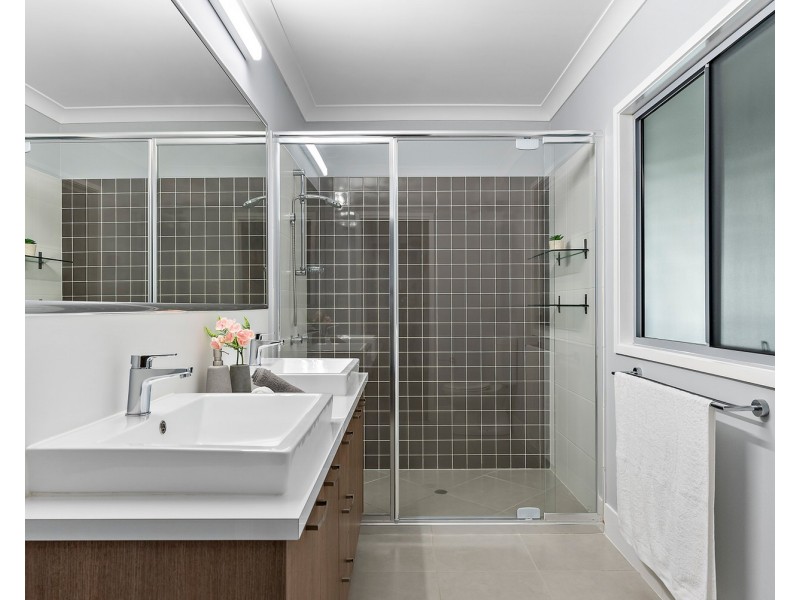 36 PLANTATION RISE DRIVE, Woombye QLD 4559