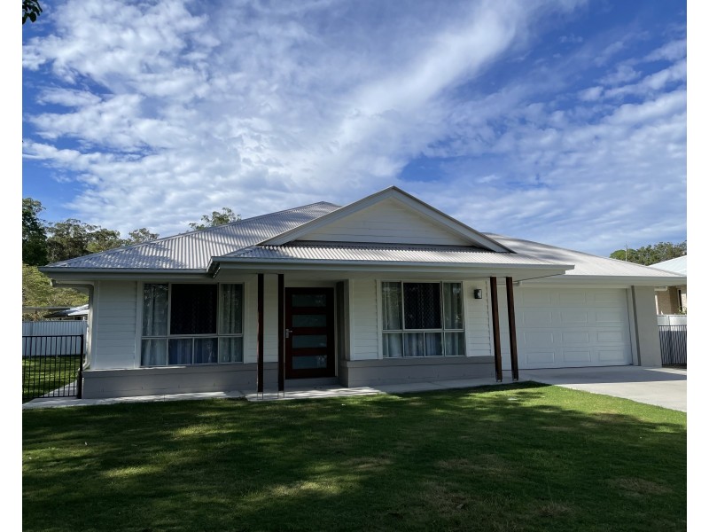 14 Kurrajong Close, Mooloolah Valley QLD 4553