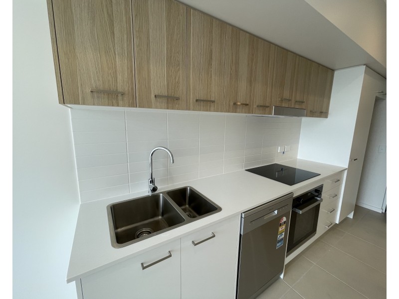 Unit 409B /3 Spring Street, Sippy Downs QLD 4556