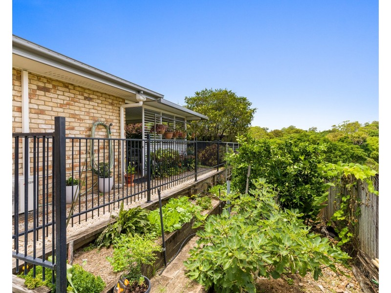 10 Cooee Court, Coes Creek QLD 4560