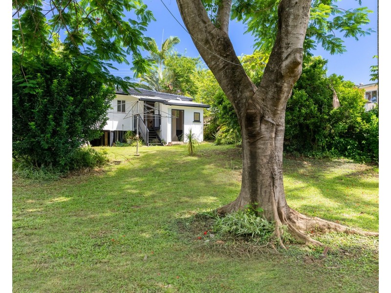 15 Blackall Range Road, Woombye QLD 4559