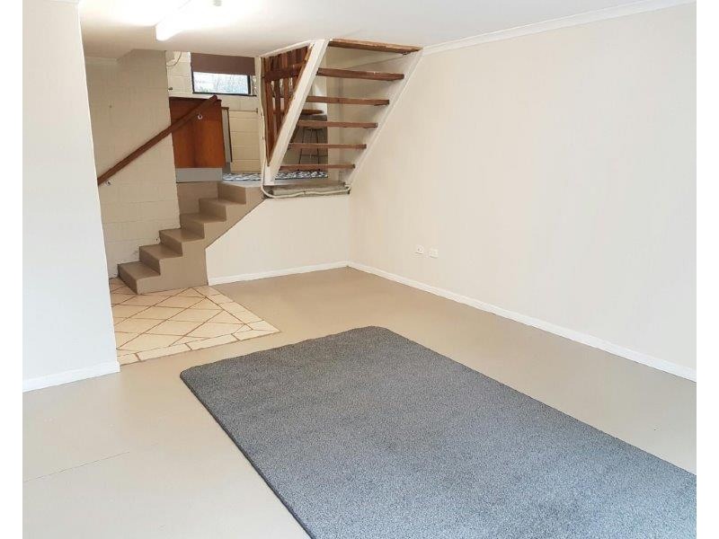 1/14 Laurel Avenue, Nambour QLD 4560