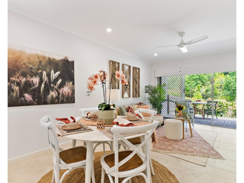 1/2 Mandarin Way, Palmwoods QLD 4555