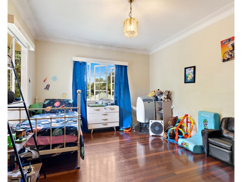 25 Magnolia Street, Nambour QLD 4560