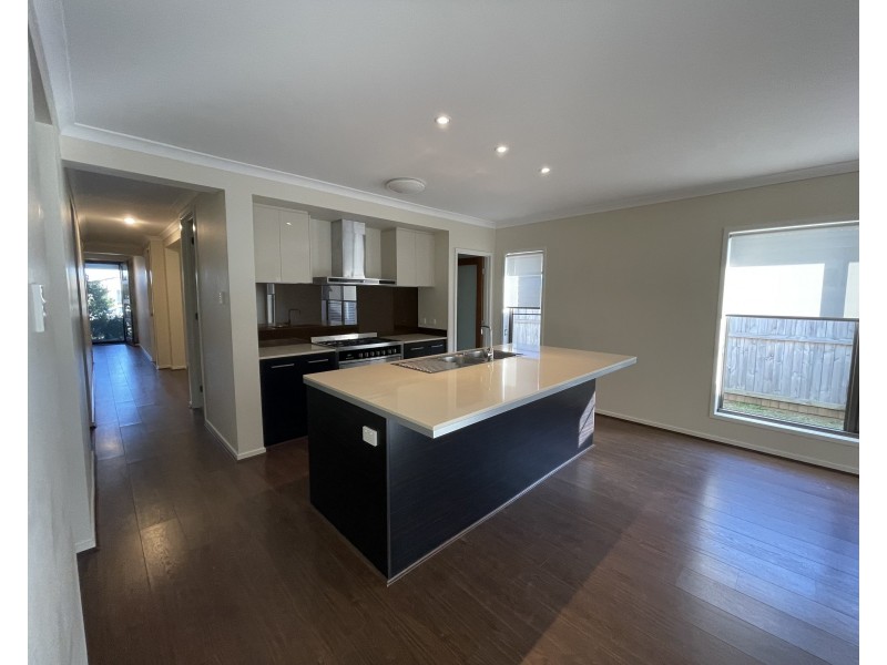 40 Ochre Crescent, Caloundra West QLD 4551