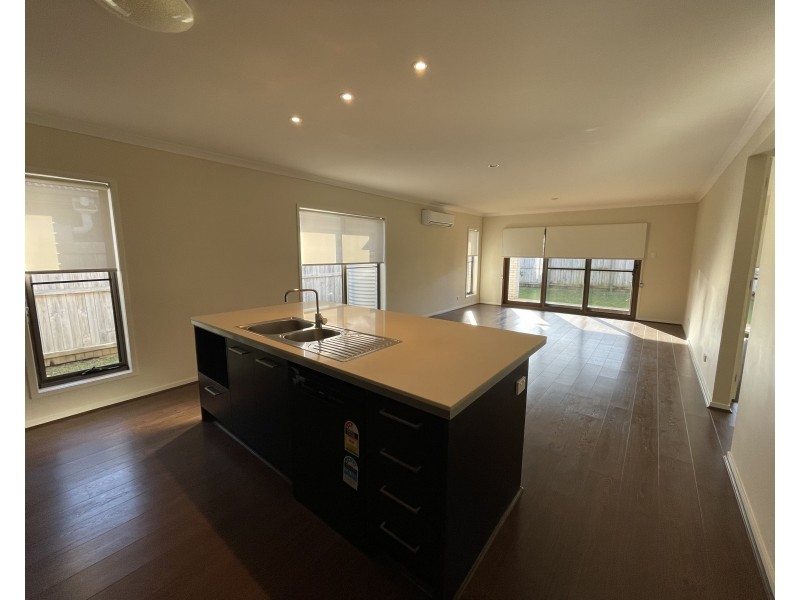 40 Ochre Crescent, Caloundra West QLD 4551