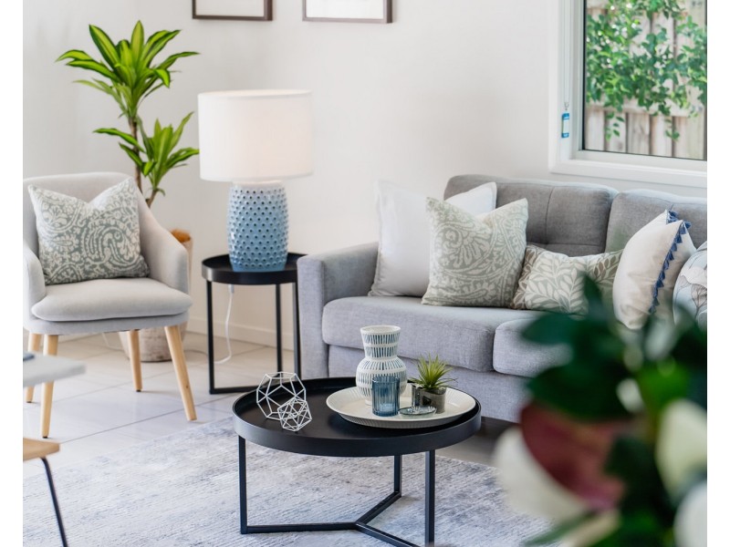 2/7 Rowley Close, Glass House Mountains QLD 4518