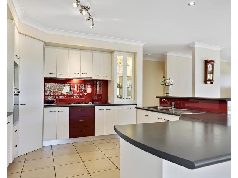 9 Hamilton Road, Woombye QLD 4559