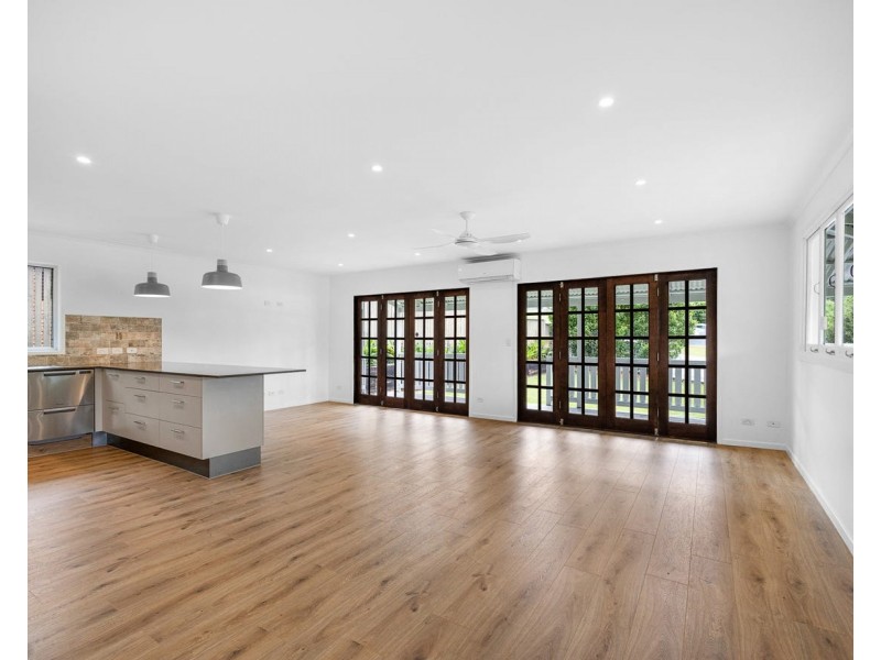 19 Campbell Street, Woombye QLD 4559