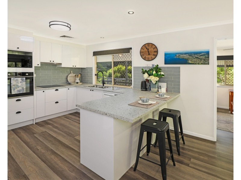 25 Kundart Street, Coes Creek QLD 4560