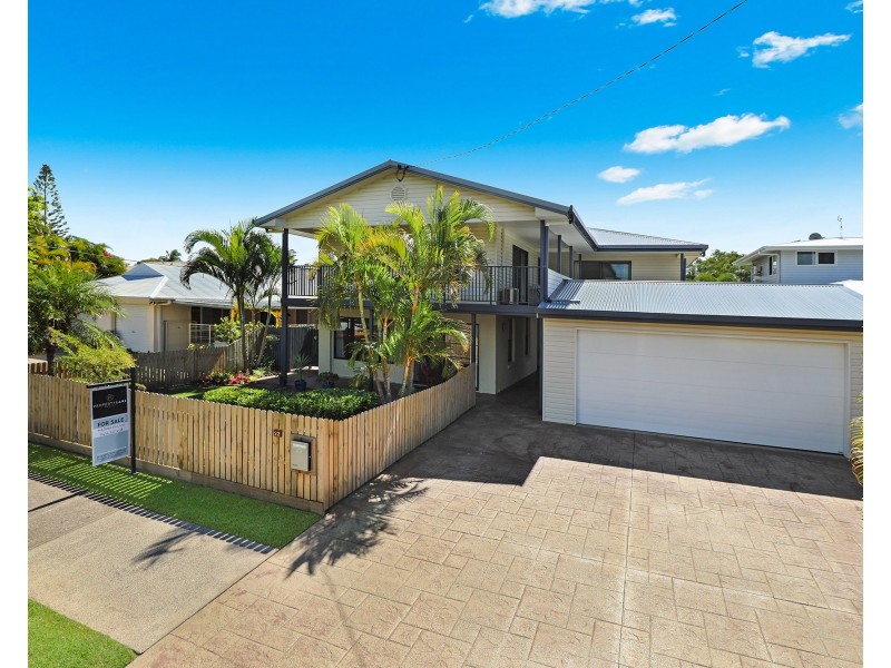 22 Mudjimba Beach Road, Mudjimba QLD 4564