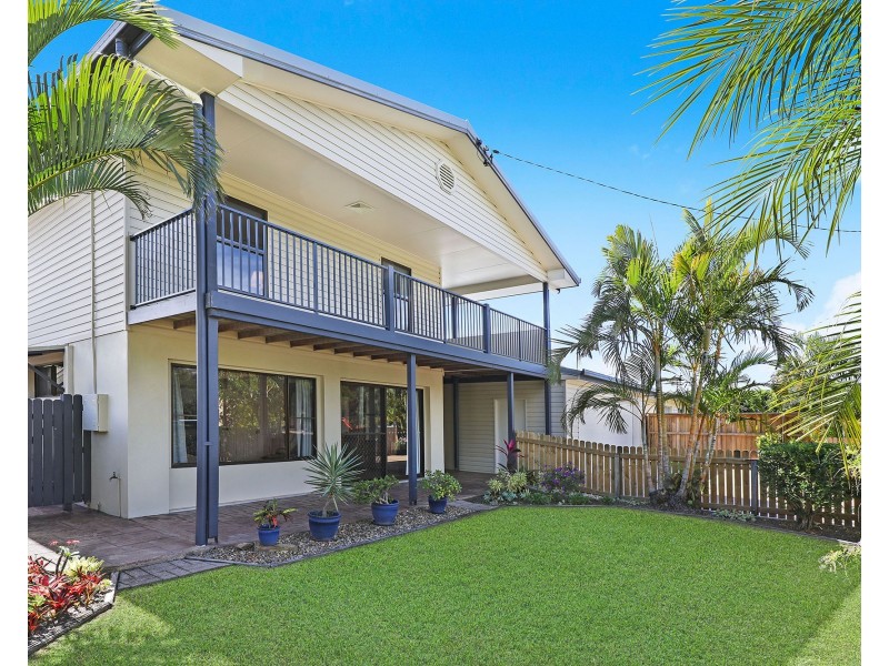 22 Mudjimba Beach Road, Mudjimba QLD 4564