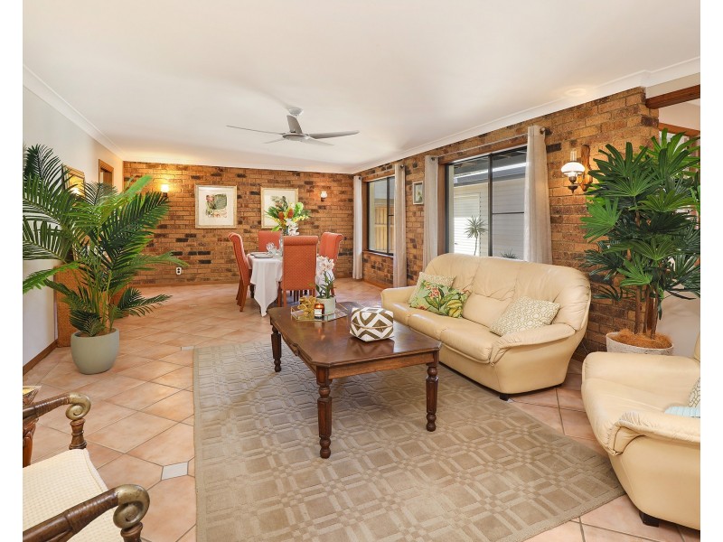 22 Mudjimba Beach Road, Mudjimba QLD 4564