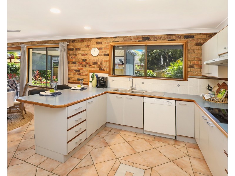 22 Mudjimba Beach Road, Mudjimba QLD 4564