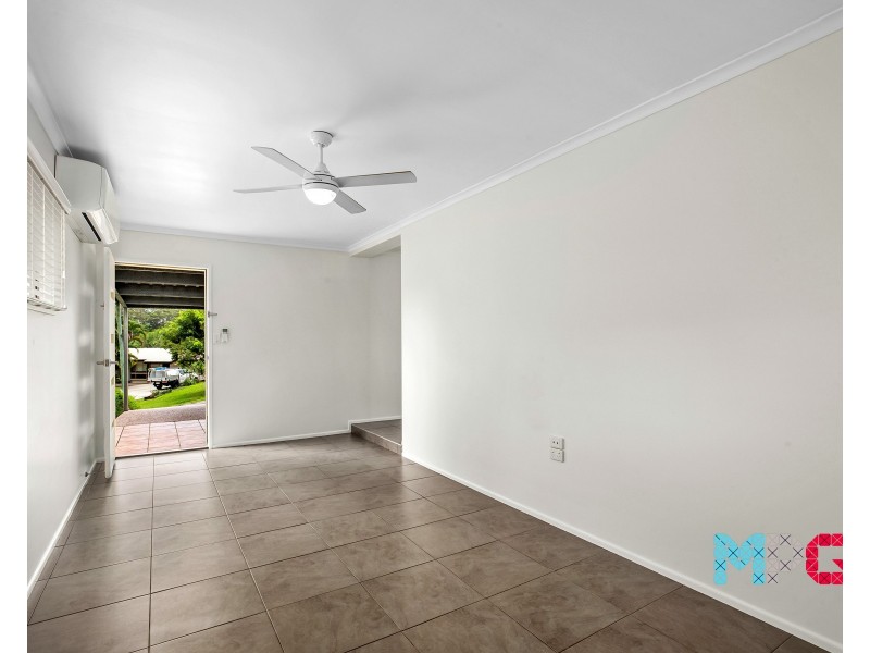 8 Aminga Court, Palmwoods QLD 4555
