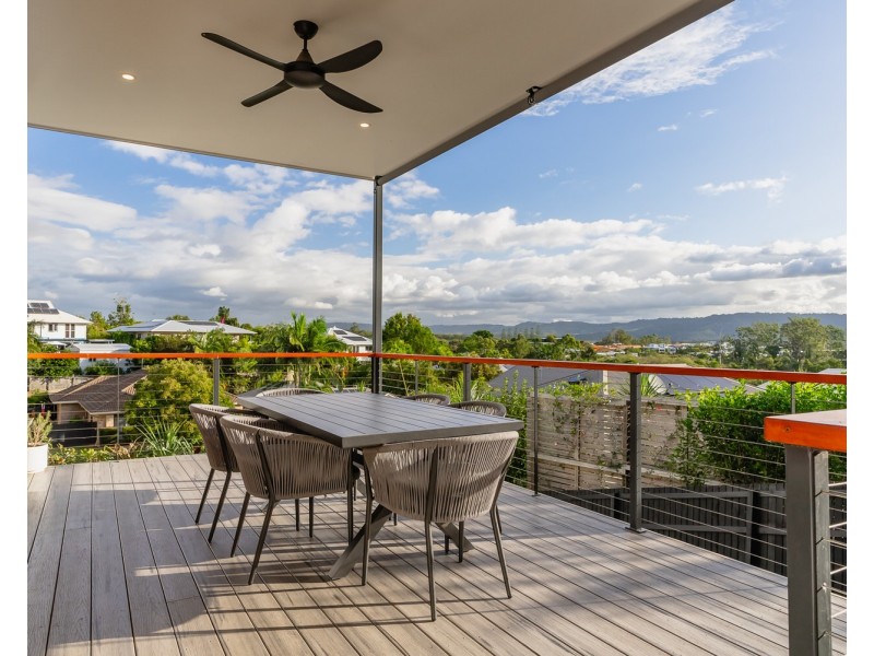 23 Bunya Pine Place, Woombye QLD 4559