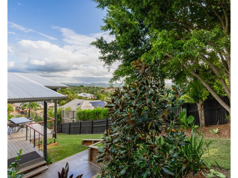 23 Bunya Pine Place, Woombye QLD 4559