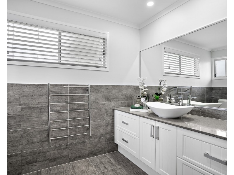 1/13 Tytherleigh Avenue, Landsborough QLD 4550