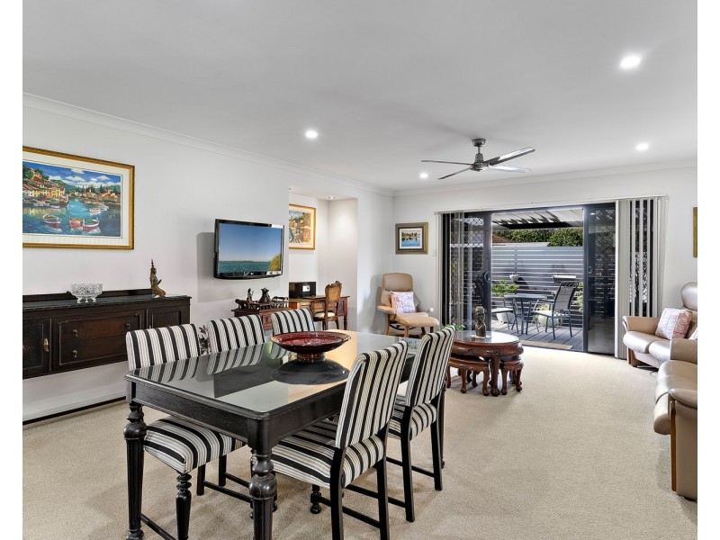 38 Petigrain Avenue, Palmwoods QLD 4555