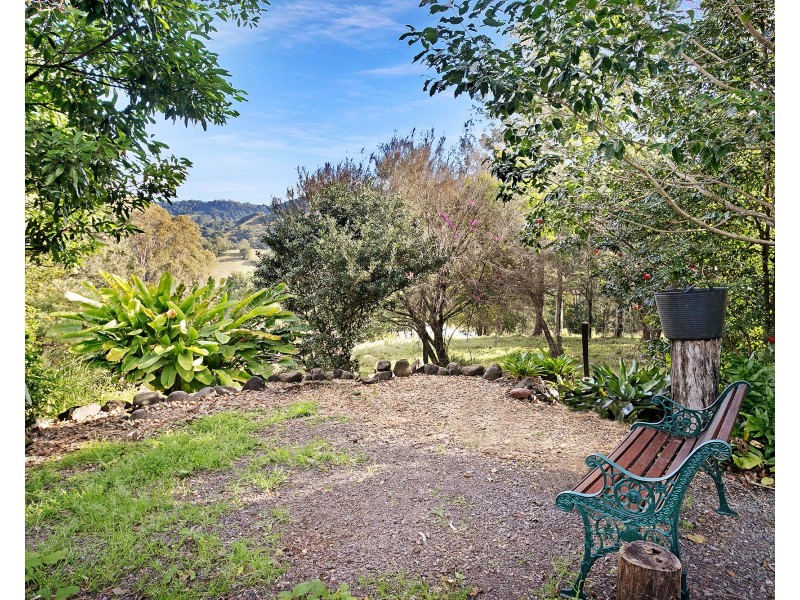 594 Dulong Road, Dulong QLD 4560