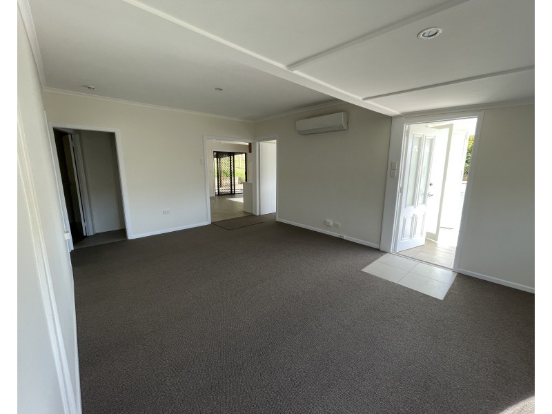 82 Coes Creek Road, Burnside QLD 4560